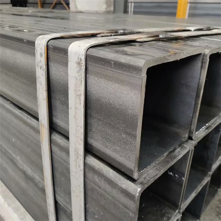 Tubo rectangular sin costura mecanizado galvanizado en caliente Tubo rectangular sin costura mecanizado galvanizado en caliente