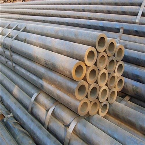 Ống thép carbon liền mạch Q235