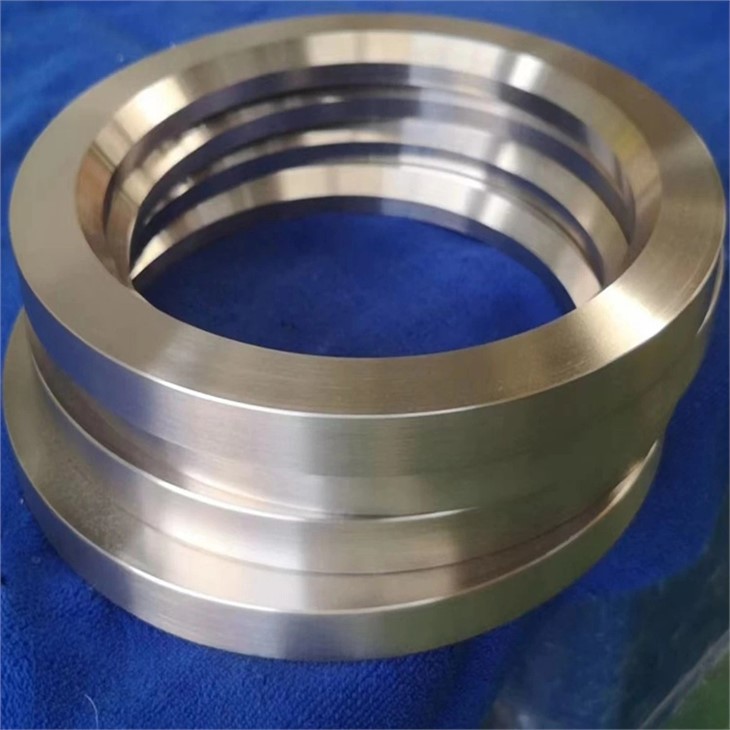 Ống hợp kim titan có giá cả phải chăng và chất lượng cao.