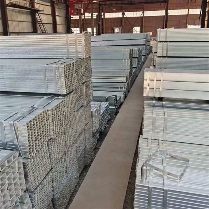 Tubo Rectangular Sin Costura Mecanizado Galvanizado En Caliente